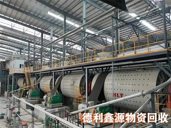 回收工厂机器，回收二手设备，砖厂设备回收